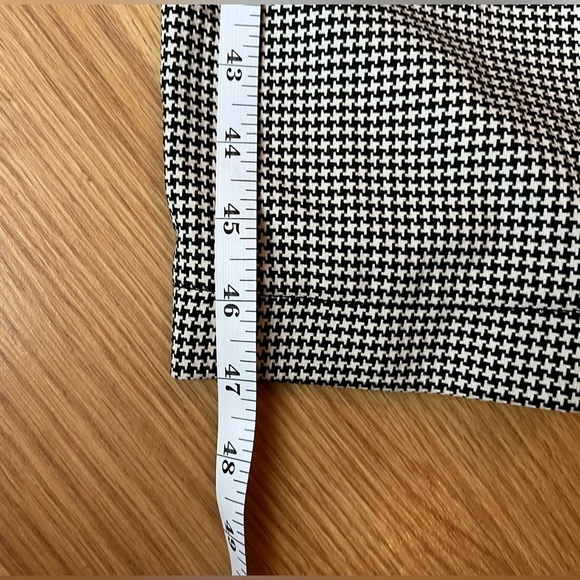 H&M Houndstooth Trenchcoat with Bow Cuffs - Picture 14 of 14